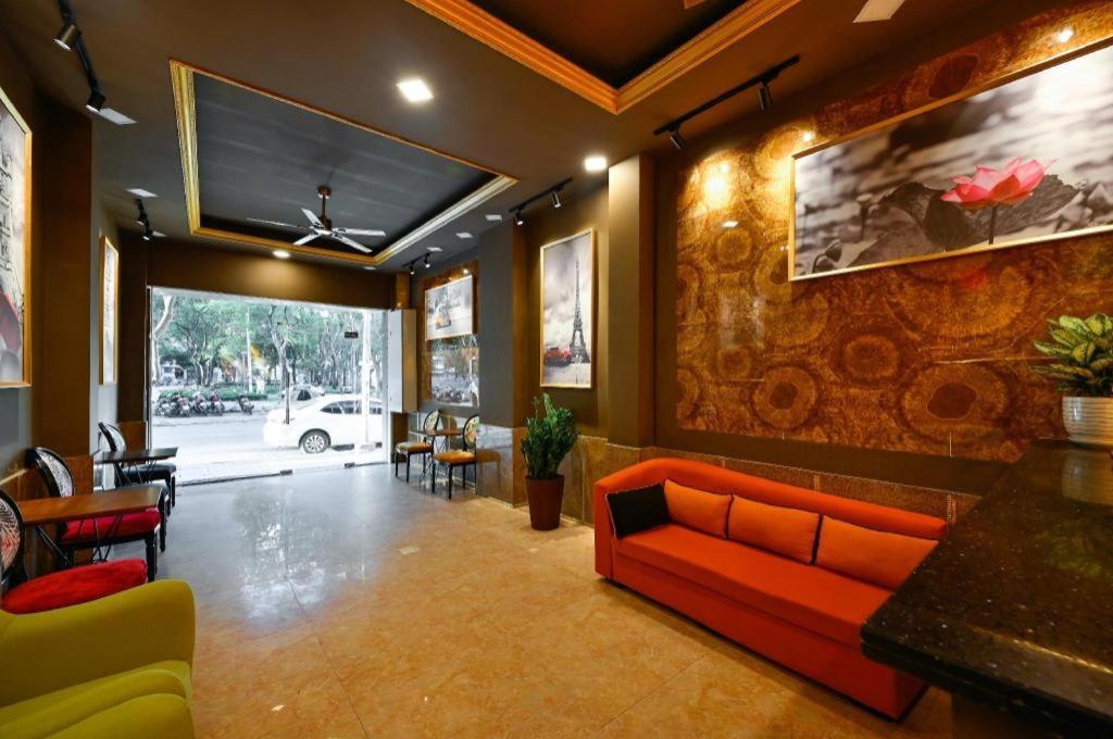 ไอวี บู - ไซ่ง่อน Hotel โฮจิมินห์ซิตี้ ภายนอก รูปภาพ