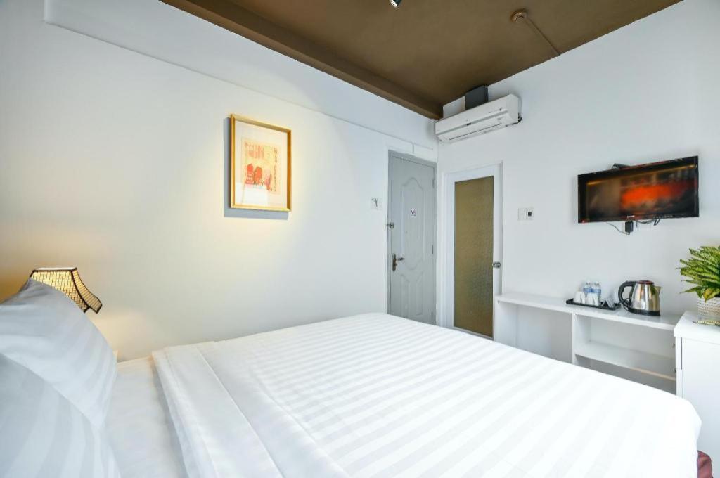 ไอวี บู - ไซ่ง่อน Hotel โฮจิมินห์ซิตี้ ภายนอก รูปภาพ