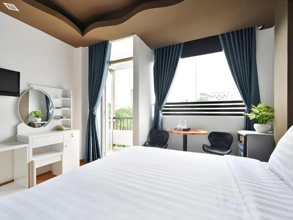 ไอวี บู - ไซ่ง่อน Hotel โฮจิมินห์ซิตี้ ภายนอก รูปภาพ